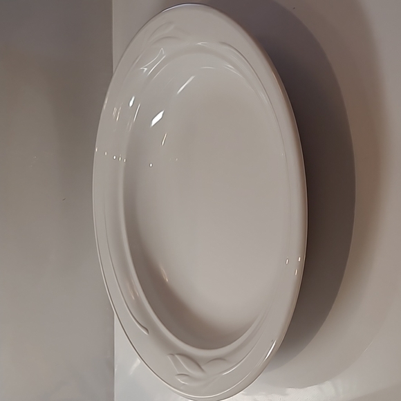 Corningware French white flora leaf serving bowl L-23,30cm - Picture 1 of 5